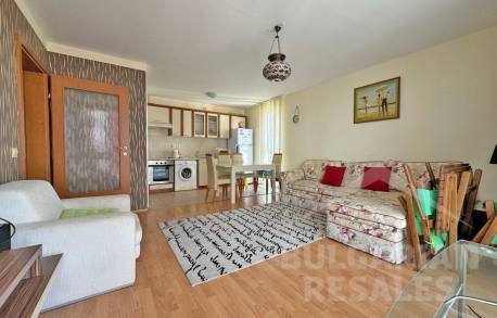 Byt s peknou rekonštrukciou v komplexe na prvej línii - Фото5