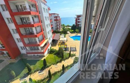 Byt s peknou rekonštrukciou v komplexe na prvej línii - Фото19