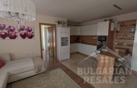 Moderný komfortný apartmán s výhľadom na more - Фото4