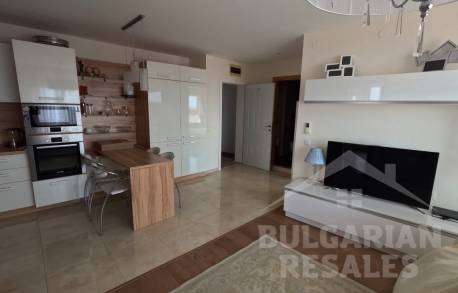 Moderný komfortný apartmán s výhľadom na more - Фото5