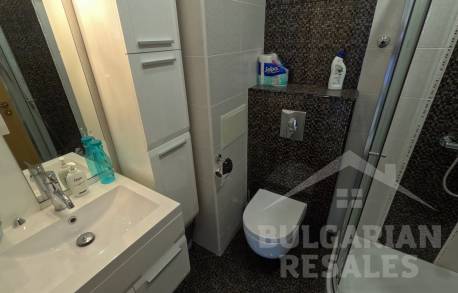 Moderný komfortný apartmán s výhľadom na more - Фото6