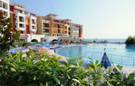 Marina Cape / Марина Кейп - Фото 1