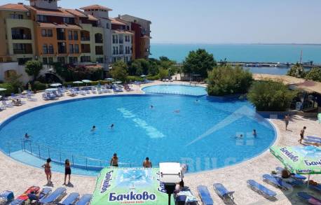 Большая студия в комплексе на первой линии - Фото 2