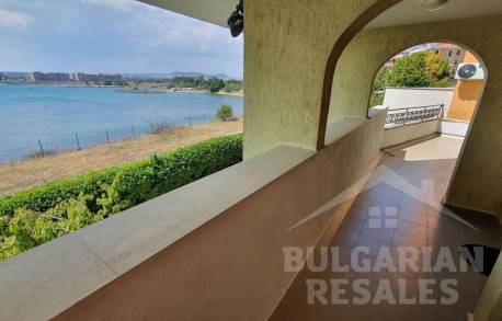 Просторная квартира с 2 мя спальнями на первой линии в Ахелой - Фото 2