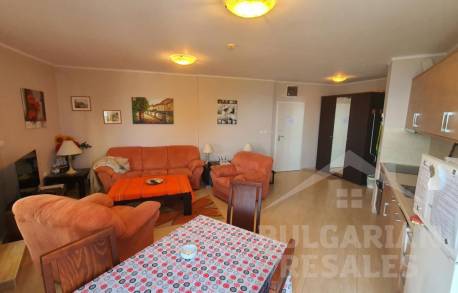 Отлично жилище с 2 спални, гледка към морето - Снимка 10