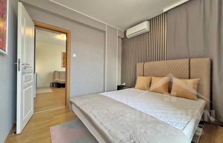 Современный апартамент в красивом комплексе 