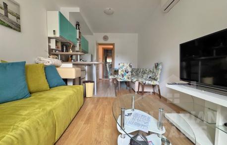 Комфортное жилье с прямым выходом к бассейну - Фото 8