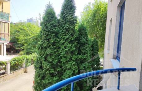 Не е скъп компактен апартамент в развит район - Снимка 7