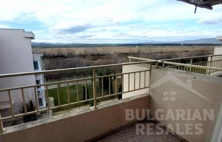 Апартамент в голям комплекс с добре развита инфраструктура - Снимка 7