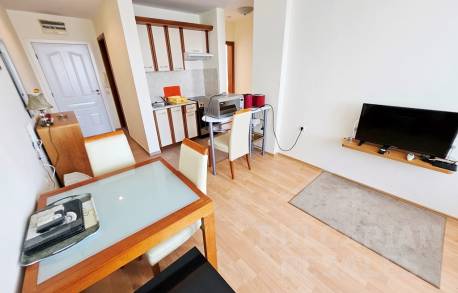 Достъпен апартамент с две спални в комплекс с удобства! - Снимка 6