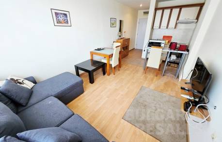 Достъпен апартамент с две спални в комплекс с удобства! - Снимка 7