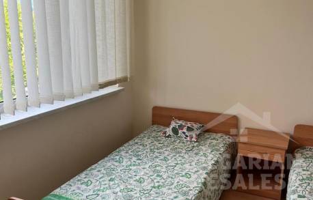 Обърнете внимание: апартамент с две спални на добра цена! - Снимка 7