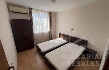 Изгодно! Тристаен апартамент в голям комплекс - Снимка 7