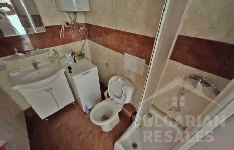 Zariadené štúdio vo veľkom komplexe s množstvom zábavy. - Фото10