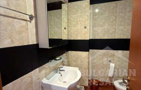 Квартира с мебелью в круглогодичном комплексе 