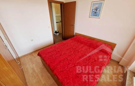 Страхотна цена! Апартамент с две спални - Снимка 10