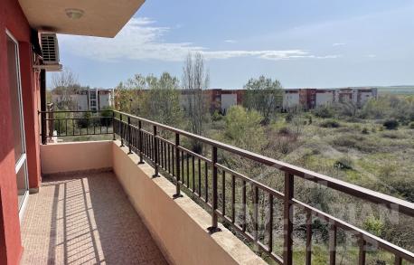 Изгодно! Тристаен апартамент в голям комплекс - Снимка 12