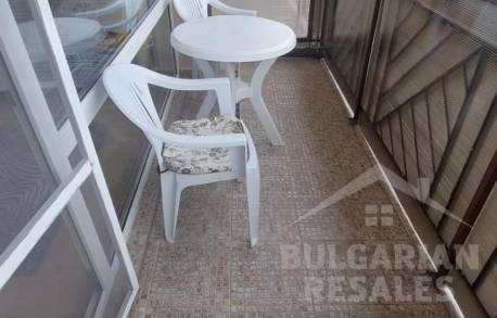 Уютно студио в комплекс с хубава територия - Снимка 8