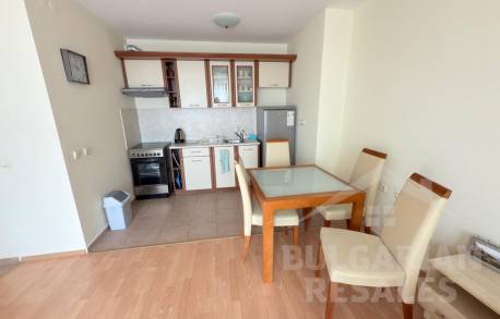 Dobrá investícia! Byt s nábytkom a výhľadom na bazén - Фото4