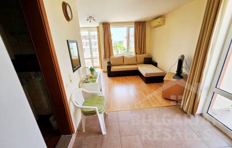 Štúdio s dvoma terasami a výhľadom na bazén - Фото7