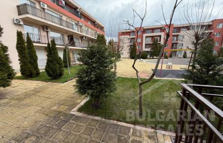 Вид на бассейн! Готовый апартамент в хорошем состоянии, комплекс 