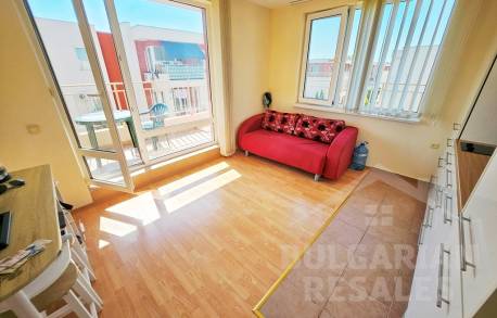 Štúdio v udržiavanom komplexe so zelenou plochou - Фото3