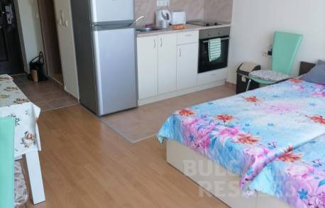 Уютно и светло студио в Orhid Fort Garden - Снимка 2