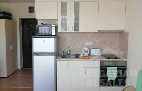 Уютно и светло студио в Orhid Fort Garden - Снимка 3