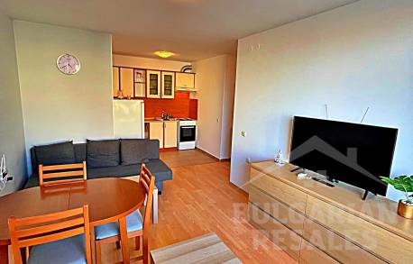 Готов апартамент за почивка и живот край морето - Снимка 6