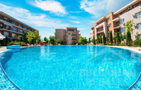 Обърнете внимание: апартамент с две спални на добра цена! - Снимка 1