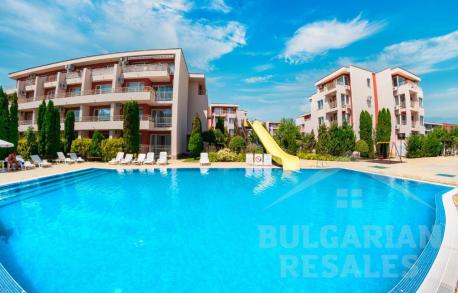 Светъл апартамент с мебели в „Nessebar Fort Club“ - Снимка 2