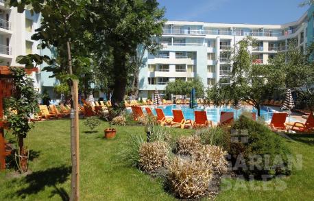 Apartment in “Yassen Holiday” - perfect for living and vacation! - Photo 1