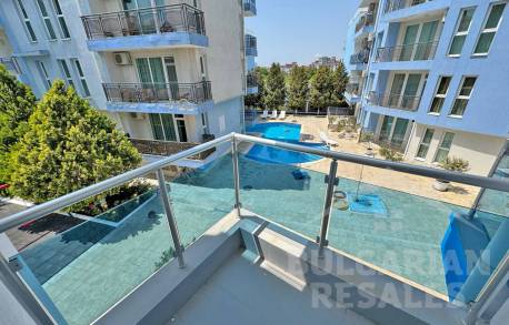 Апартамент с три тераси и мебели в Несебър - Снимка 15