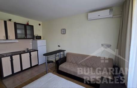 Umeblowane studio w kurorcie Słoneczny Brzeg, kompleks „Orchid Fort Noks” - Фото5