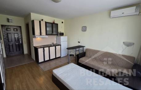 Umeblowane studio w kurorcie Słoneczny Brzeg, kompleks „Orchid Fort Noks” - Фото3