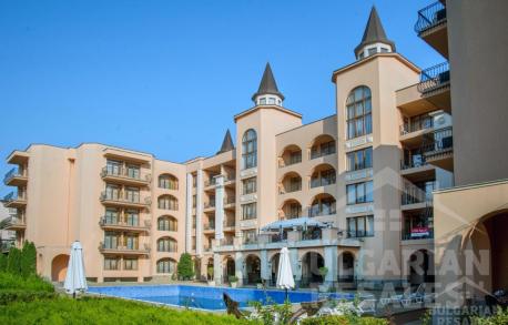 Евтино! Светъл обзаведен апартамент в курорта - Снимка 1