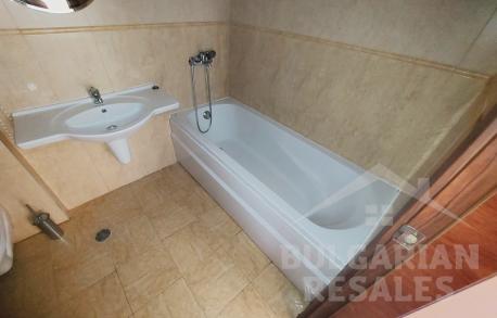 Голяма площ, апартамент в комплекс Palazzo - Снимка 9