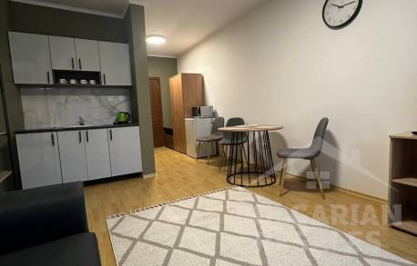 Ново реновиране! Отлично студио с изглед към басейна - Снимка 3