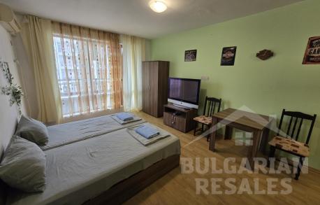 Studio na środkowym piętrze z niskimi kosztami utrzymania - Фото4