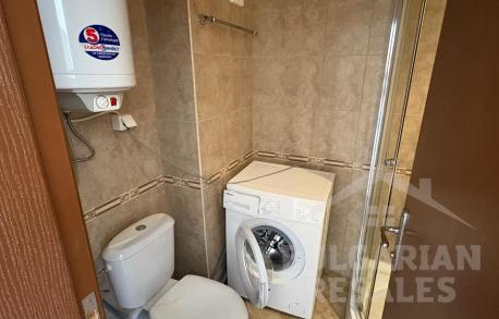 A great investment! Studio apartment in Sveti Vlas near the beach and amenities - Photo 15