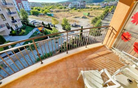 Przestronne studio z widokiem na góry - Фото8