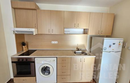 Хубав апартамент с гледка море на пръва линия в „Panorama Fort Beach“ - Снимка 9