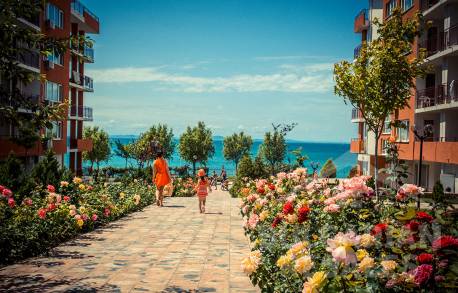 Изглед към морето, апартамент с 1 спалня в „Panorama Fort Beach“ - Снимка 14