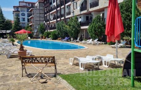 Купете студио в добър квартал, недалеч от плажа - Снимка 12