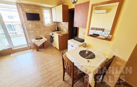 Štúdio s obrovskou terasou v komplexe - Фото4