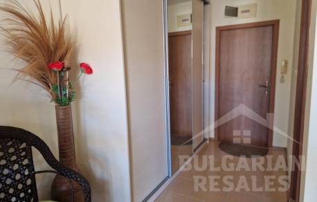 Имот в тих район на курорта - Снимка 6