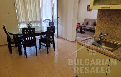 Имот в тих район на курорта - Снимка 7