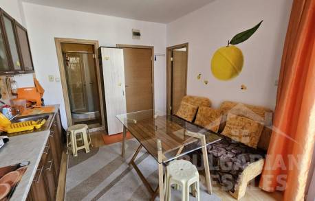 Промоционална цена! Евтин апартамент в комплекс с басейн, Слънчев бряг - Снимка 3