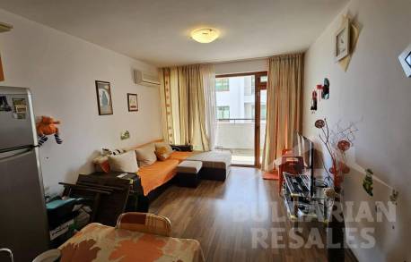 Квартира в 200 м от пляжа, Свети Влас, комплекс 