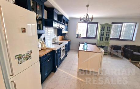 Priestranný a moderný apartmán pre veľkú rodinu - Фото6